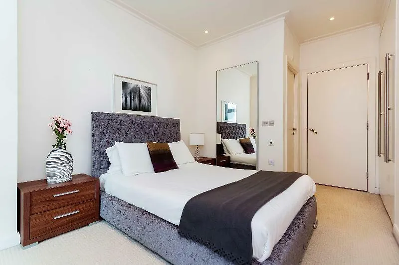 Oyo Home 30336 Discovery Dock New 2 Bed London 3*,